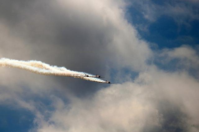 Slunce, Seno, Jahody Herci: Osudy vesnických postav v rukou talentovaných herců 4 6. Následný vztah fanoušků k hercům a jejich filmovým postavám